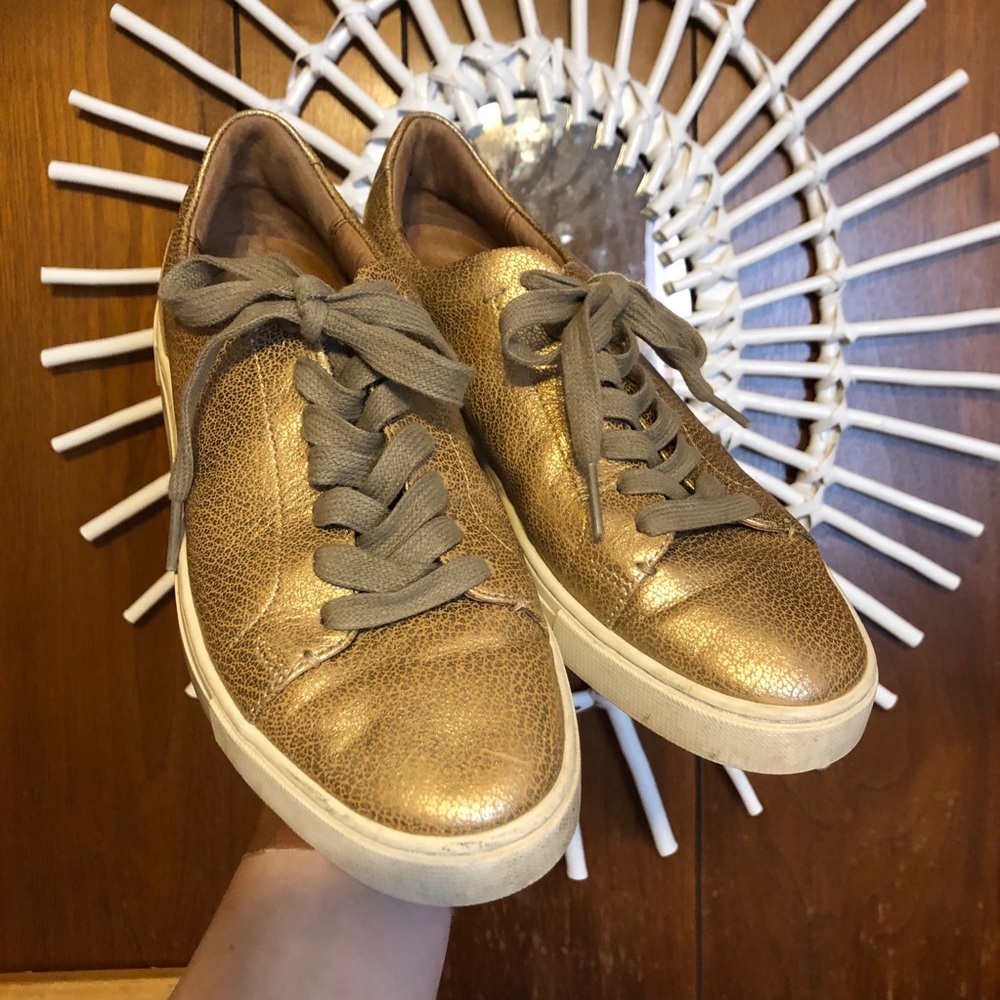 FRYE Leather Sneakers Gold Size 8